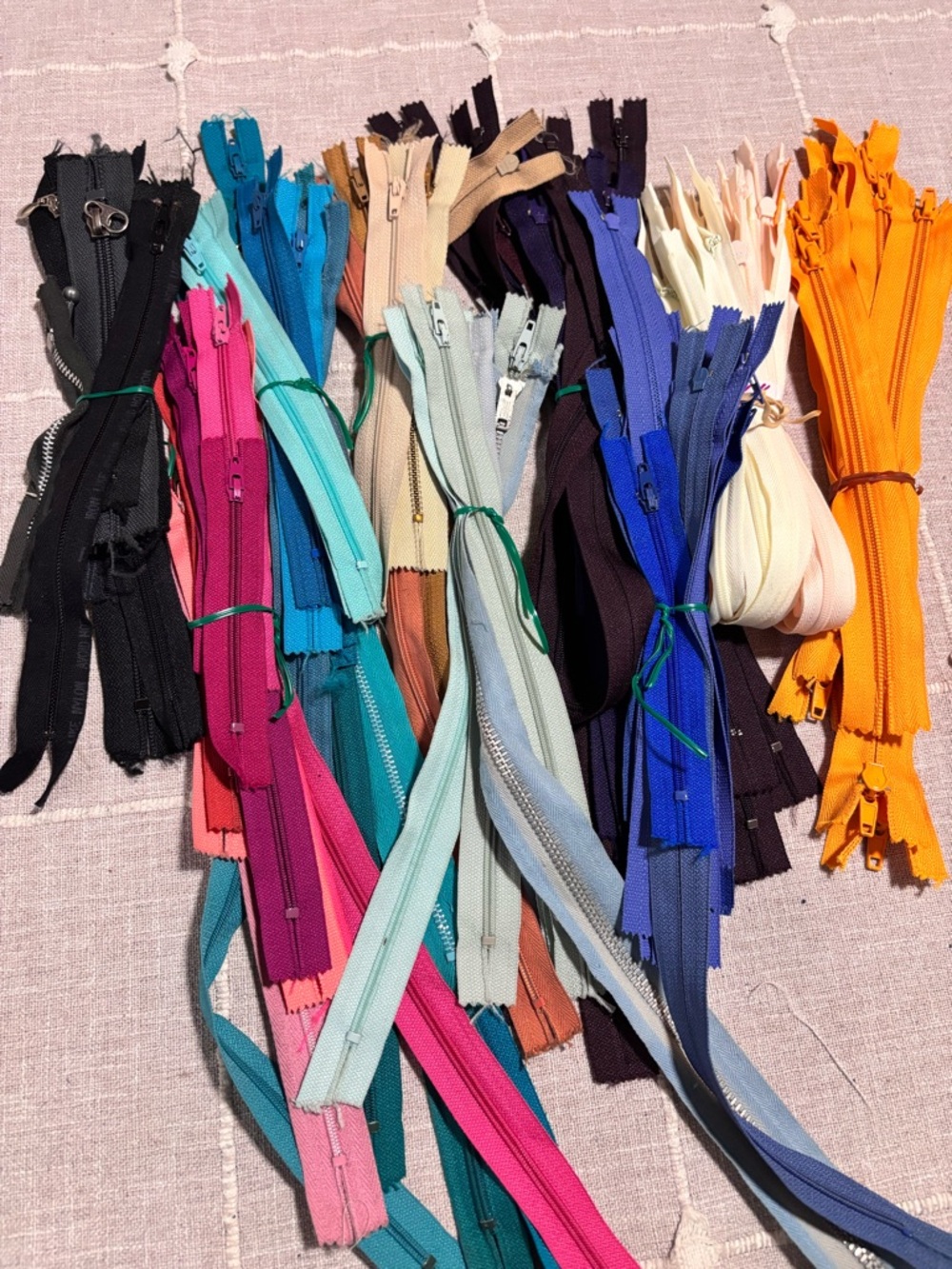 Assorted Color Zipper Bundle - Multiple Colors over 100